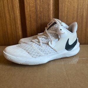 Nike HyperSpeed Court